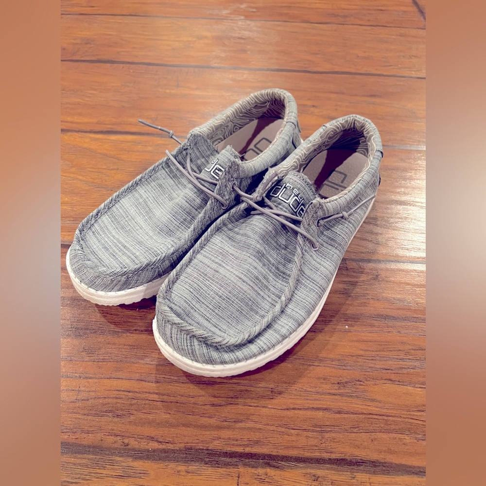 Hey Dude’s “Wally”, Boys Youth size 6